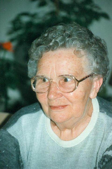 258 Charlotte Estel geb  Kahl 04 95