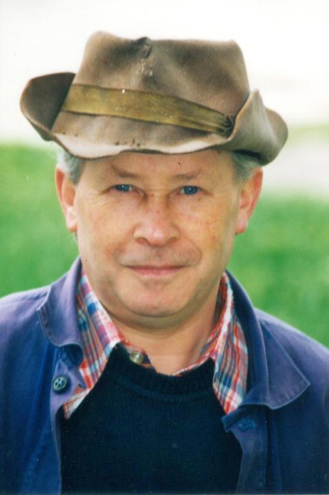 370 Gottfried Loos 05 95