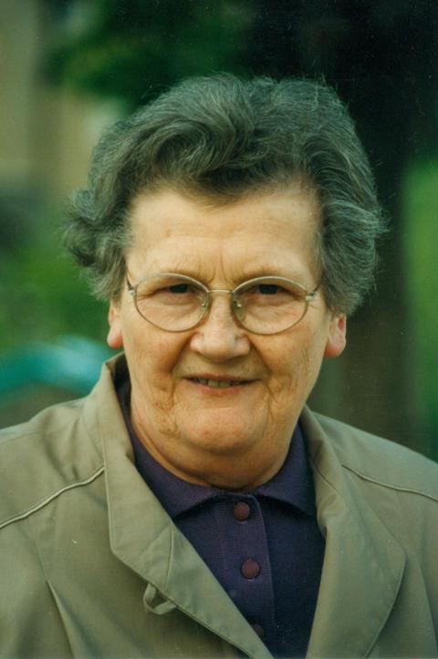 304 Lieselotte Buschbeck geb  Fiedler