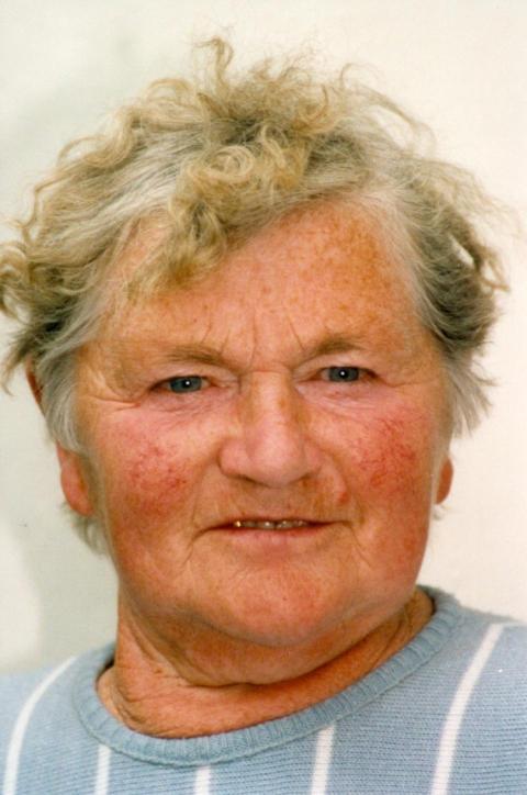 287 Ruth Berger geb  Paulig 06 00