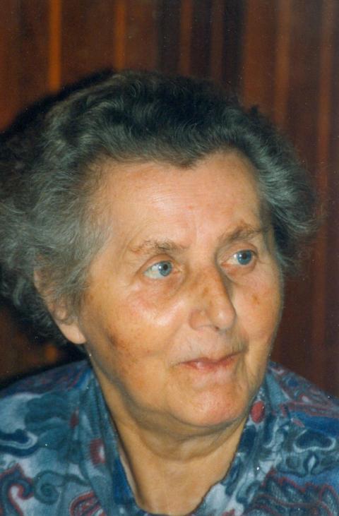 443 Hanni Weber geb  05 00