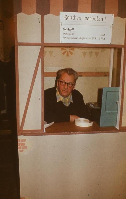 1971 Schnitzausstellung 003